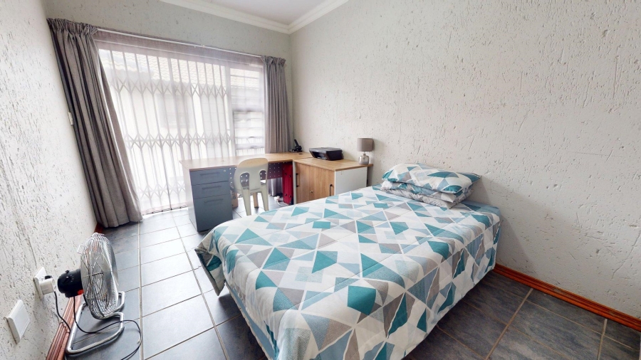 14 Bedroom Property for Sale in Die Bult North West